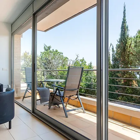 Exclusive With Pool Seaview *