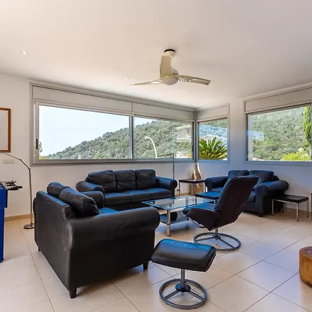 Exclusive With Pool Seaview Villa Tossa de Mar