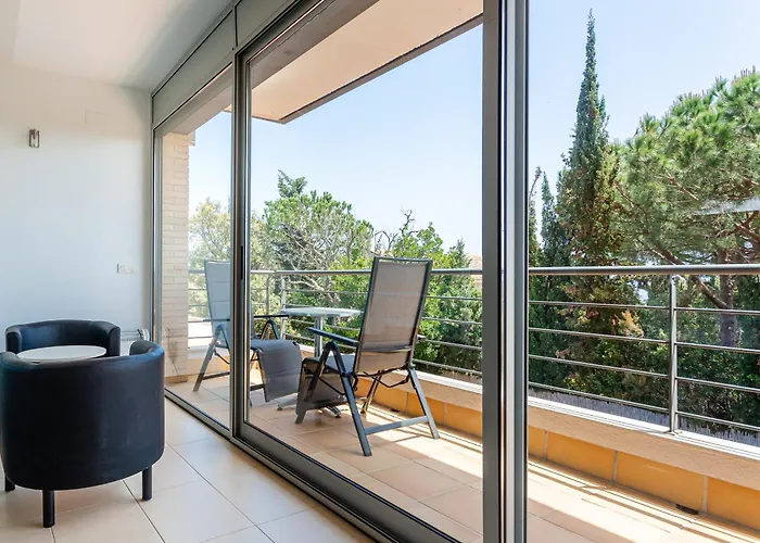 Exclusive With Pool Seaview *